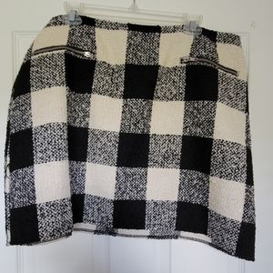 Plaid tweed black and white mini skirt